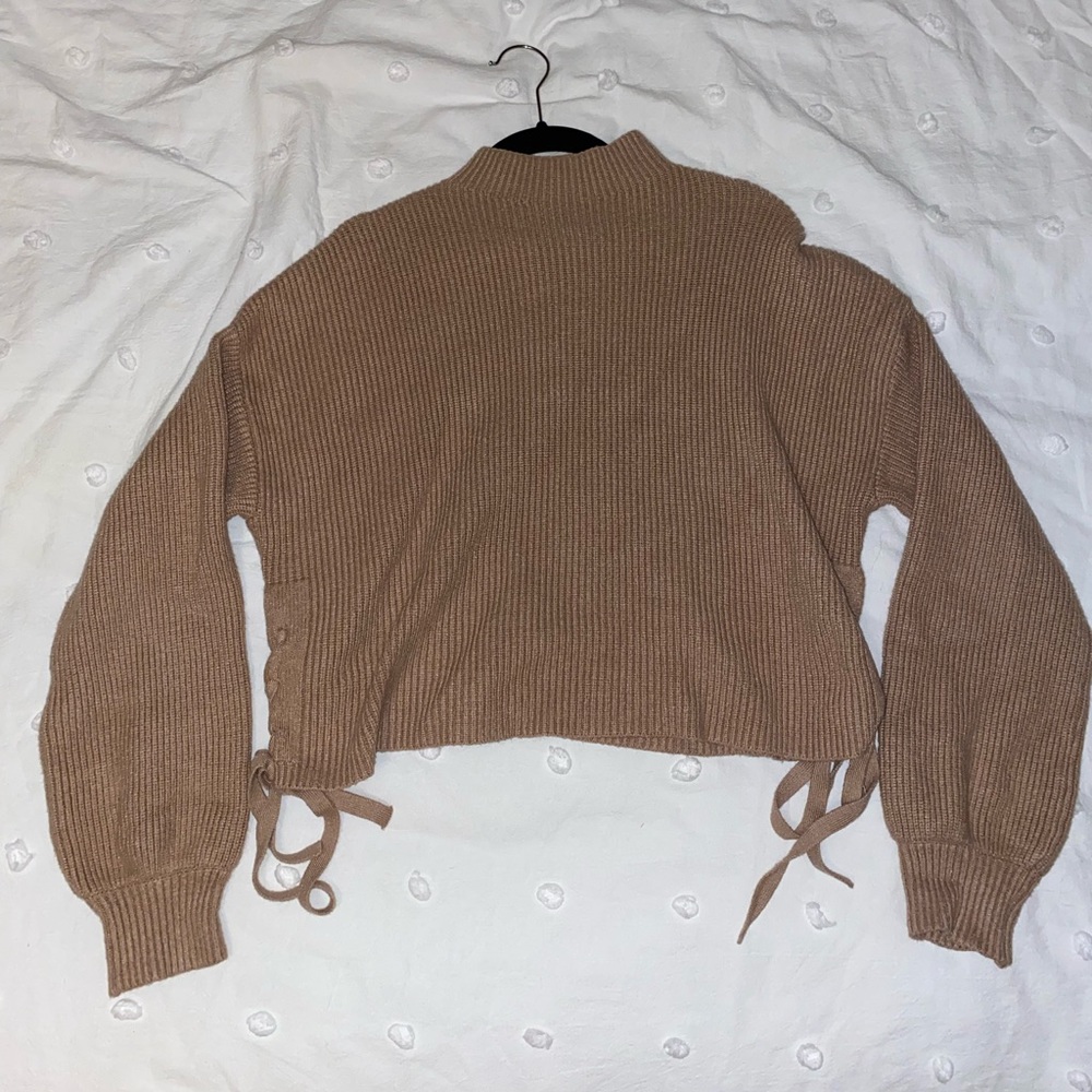 Tan/brown cropped sweater